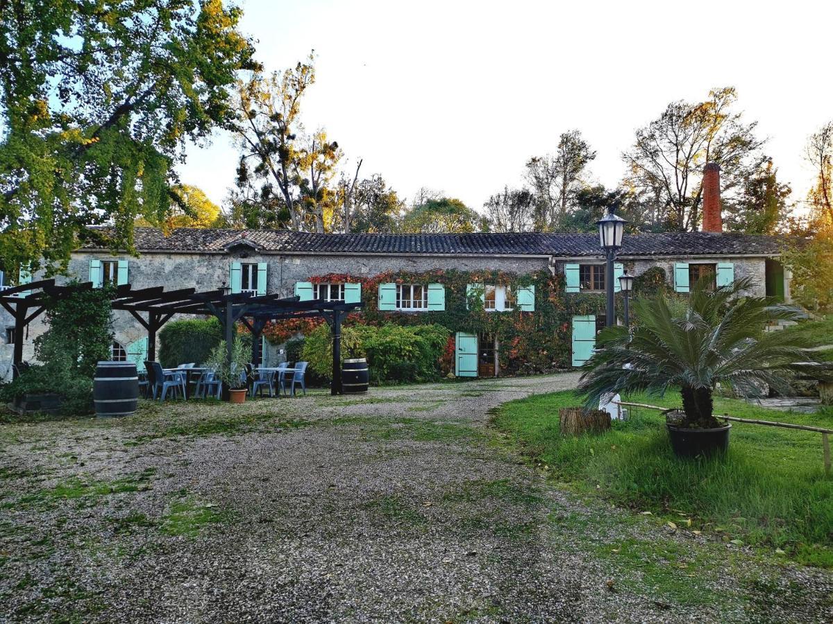 Le PuyMoulin De Monpoisson住宿加早餐旅馆 外观 照片